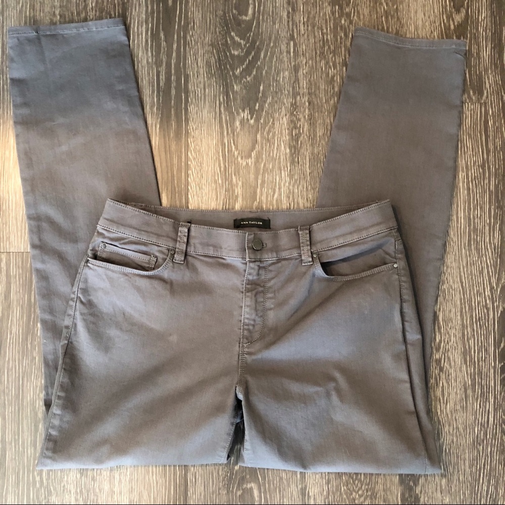 ANN TAYLOR The Skinny Modern Fit Gray  Jeans